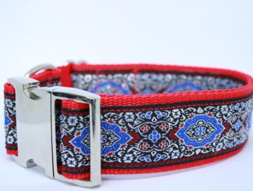 Halsband Red Ornament