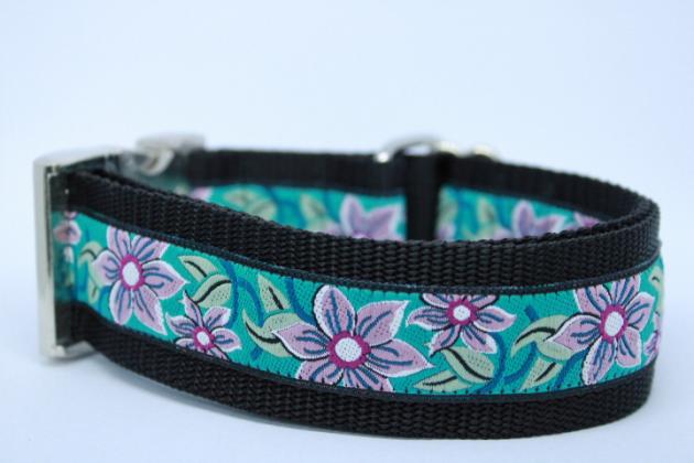 Halsband Blümchen
