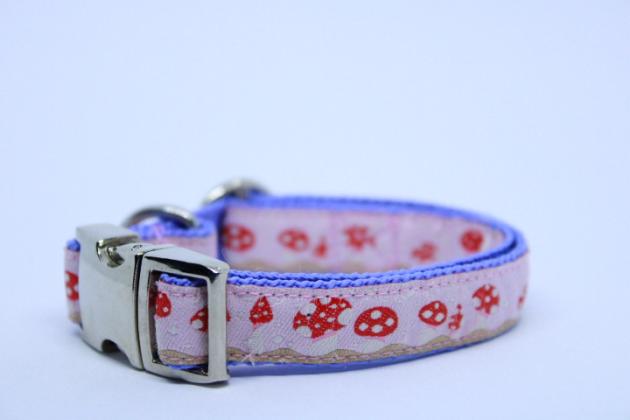 Halsband Fliegenpilze pink