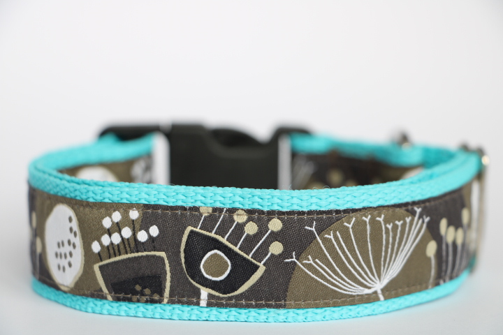 Halsband Crazy Flower
