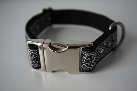 Halsband Silver EYE (S)