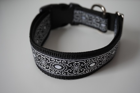 Halsband Silver Eye (L)